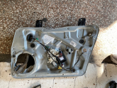 Oto Çıkma Parça / Volkswagen / Tiguan / Oto Cam / Kapı Camları / Çıkma Parça 