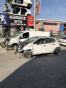 Pejo 208 çıkma sol ön kapı