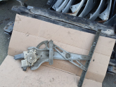Oto Çıkma Parça / Toyota / Corolla / Oto Cam / Cam Motoru / Çıkma Parça 