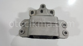 Oto Çıkma Parça / Volkswagen / Tiguan / Motor / Takozu & Kulağı / Sıfır Parça 