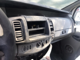 Oto Çıkma Parça / Renault / Trafic / Göğüslük & Torpido / Komple Torpido / Çıkma Parça 