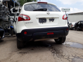 2011 NİSSAN QASHQAİ HATASIZ SİSLİ ARKA TAMPON.