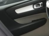 019 VOLVO XC-40 KOMPLE ORİJİNAL KAPI KOLÇAĞI.