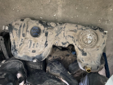 BMW F30 ÇIKMA ORJİNAL BENZİNLİ YAKIT DEPOSU
