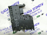 Oto Çıkma Parça / Mercedes / E Serisi / Elektrik / Sigorta Kutusu / Çıkma Parça 