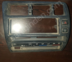 Oto Çıkma Parça / Toyota / Corolla / Teyp / Teyp Çerçevesi / Çıkma Parça 