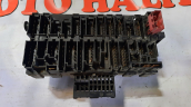 Oto Çıkma Parça / Volkswagen / Transporter / Elektrik / Sigorta Kutusu / Çıkma Parça 
