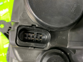 Oto Çıkma Parça / Volkswagen / Transporter / Far & Stop / Sağ Ön Far / Sıfır Parça 