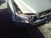 2001 VOLVO S40 HATASIZ 2000 ÇIKMA SAĞ FAR MEVCUTTUR.