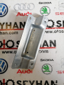 3B5858687 vw passat B5 sol arka tavan tutamağı demiri