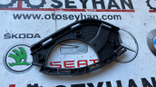 8W2857227 audi a4 sağdan direksiyon göğüs hoparlör ızgarası