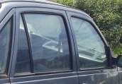 1996 model daewoo nexia 1.5 çıkma sağ takım kapı camı