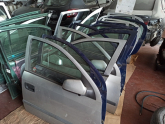 Oto Çıkma Parça / Opel / Astra / Kaporta & Karoser / Sağ Ön Kapı / Çıkma Parça 