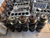 Oto Çıkma Parça / Volkswagen / Transporter / Motor / Krank / Çıkma Parça 