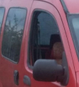 1998 2006 model renault kangoo 1.9 çıkma sağ takım kapı camı