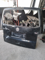 Volkswagen transporter çıkma t5 bagaj kapağı hasarlı