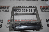 Oto Çıkma Parça / Mercedes / E Serisi / Koltuk & Döşeme / Orta Konsol / Çıkma Parça 