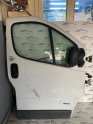 Oto Çıkma Parça / Renault / Trafic / Oto Cam / Kapı Camları / Çıkma Parça 