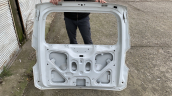 Oto Çıkma Parça / Ford / Tourneo Courier / Kaporta & Karoser / Bagaj Kapağı / Çıkma Parça 