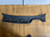 Oto Çıkma Parça / Ford / C-Max / Oto Cam / Ön Cam Izgarası / Çıkma Parça 