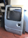 Oto Çıkma Parça / Renault / Kangoo / Kaporta & Karoser / Sağ Sürgülü Kapı / Çıkma Parça 
