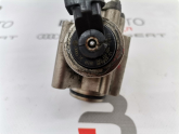 Oto Çıkma Parça / Volkswagen / Golf / Yakıt / Yüksek Basınç Pompası / Çıkma Parça 