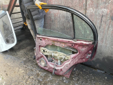 Oto Çıkma Parça / Toyota / Carina / Oto Cam / Kapı Camları / Çıkma Parça 