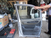 Oto Çıkma Parça / Hyundai / Starex / Kaporta & Karoser / Sol Ön Kapı / Çıkma Parça 