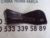 Oto Çıkma Parça / Volkswagen / Passat / Tampon / Tampon Braketi / Çıkma Parça 