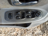 Oto Çıkma Parça / Hyundai / Accent / Cam / Cam Düğmesi / Çıkma Parça 