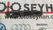 Oto Çıkma Parça / Volkswagen / Jetta / Motor / Bağlantı Braketi / Çıkma Parça 