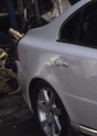 VOLVO S80 HATASIZ SAĞ DEPO KAPAĞI.