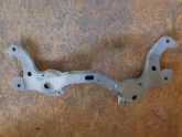 Oto Çıkma Parça / Porsche / Cayenne / Motor / Bağlantı Braketi / Çıkma Parça 