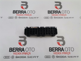 Oto Çıkma Parça / Volkswagen / Transporter / Elektrik / Sigorta Kutusu / Çıkma Parça 