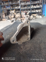 Oto Çıkma Parça / Mercedes / 190 / Motor / Bağlantı Braketi / Çıkma Parça 