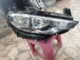 Oto Çıkma Parça / Fiat / Egea / Far & Stop / Sağ Ön Far / Çıkma Parça 