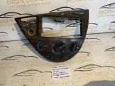 Oto Çıkma Parça / Ford / Focus / Klima / Kontrol Paneli / Çıkma Parça 