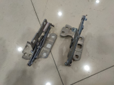 Oto Çıkma Parça / Mercedes / ML / Kaporta & Karoser / Kapı Menteşesi / Çıkma Parça 