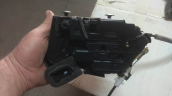Oto Çıkma Parça / Volkswagen / Passat / Kaporta & Karoser / Kapı Kilidi / Çıkma Parça 