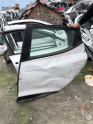 Renault Clio 4 Sol Arka Kapı Camı hatasız orjinal çıkma