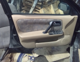 2000 NİSSAN PRİMERA 1.8 KOMPLE ÇIKMA SOL KAPI DÖŞEMESİ.