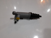 Oto Çıkma Parça / Audi / A4 / Debriyaj / Üst Merkezi / Sıfır Parça 