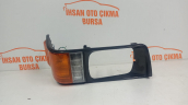 Oto Çıkma Parça / Mitsubishi / L300 / Far & Stop / Sinyal Lambası / Çıkma Parça 
