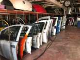 Oto Çıkma Parça / Renault / Captur / Kaporta & Karoser / Sol Ön Kapı / Çıkma Parça 