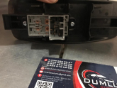 HYUNDAI H100 KAMYONET SAG CAM DÜGME 2004 (93580-4F000MP)