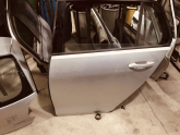 Oto Çıkma Parça / Volkswagen / Passat / Kaporta & Karoser / Sağ Ön Kapı / Çıkma Parça 