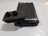 Oto Çıkma Parça / Volkswagen / Golf / Radyatör / Kalorifer Radyatörü / Sıfır Parça 