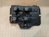 Oto Çıkma Parça / Volkswagen / Bora / Elektrik / Sigorta Kutusu / Sıfır Parça 