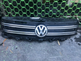 Oto Çıkma Parça / Volkswagen / Tiguan / Tampon / Ön Panjur / Çıkma Parça 