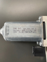 Oto Çıkma Parça / Volkswagen / Passat / Oto Cam / Cam Motoru / Çıkma Parça 